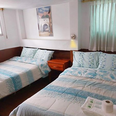 Hostal Benalcazar キト エクステリア 写真