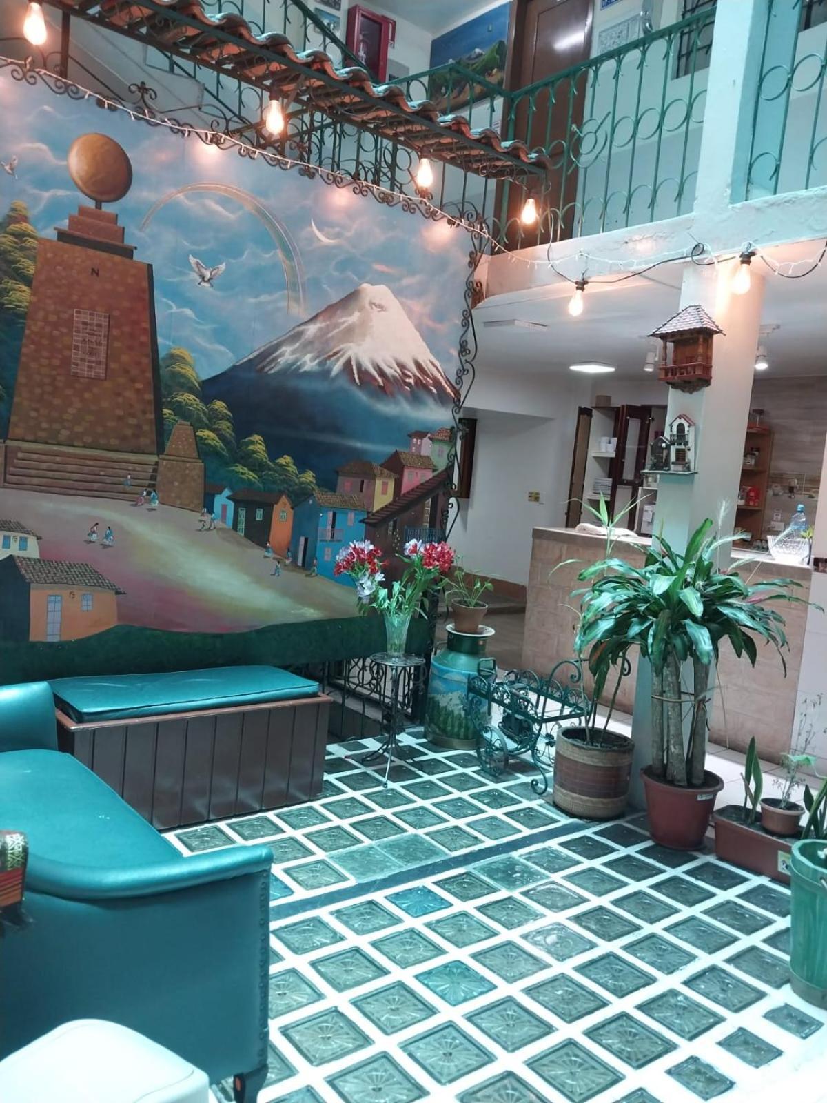 Hostal Benalcazar キト エクステリア 写真